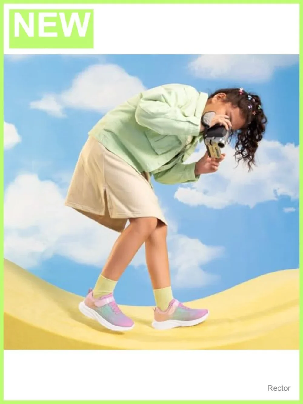 Girls Lightweight Running Sneakers with Hook & Loop Strap and Reinforced Toe